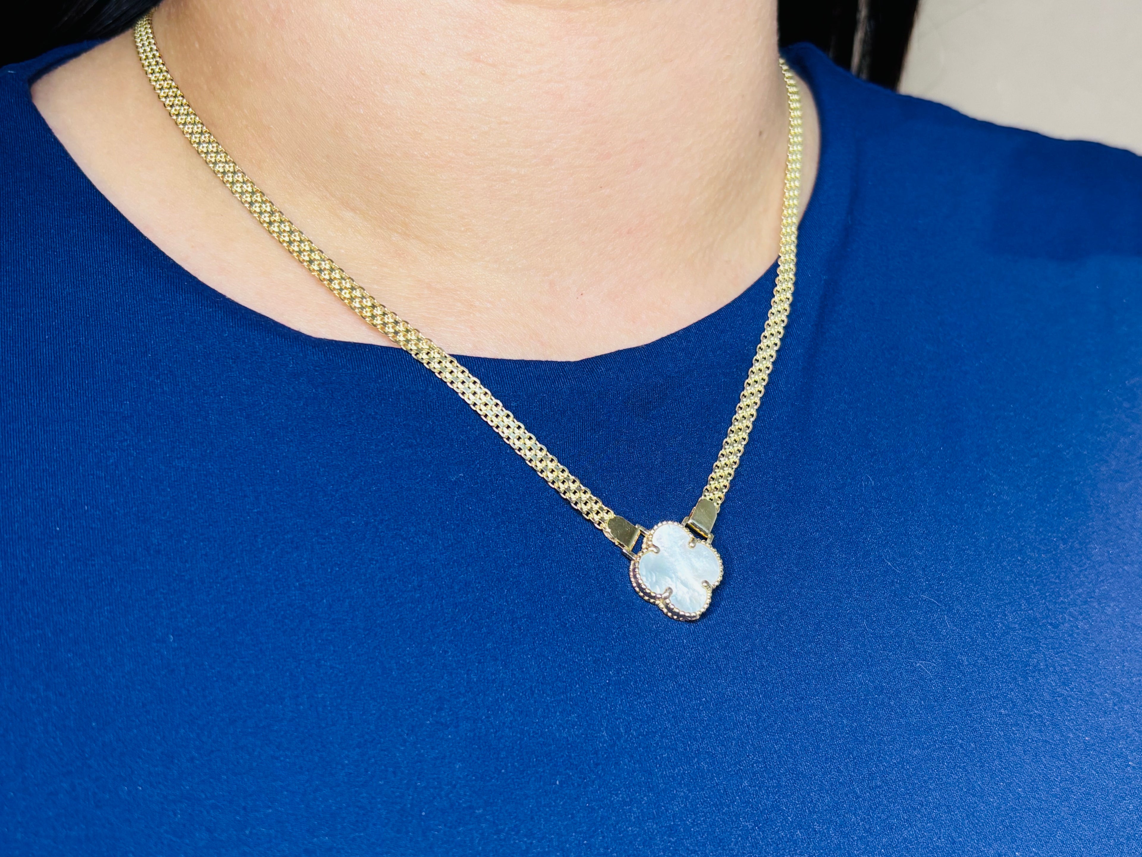 Gargantilla fina en oro 14K ,pesa 11 gramos