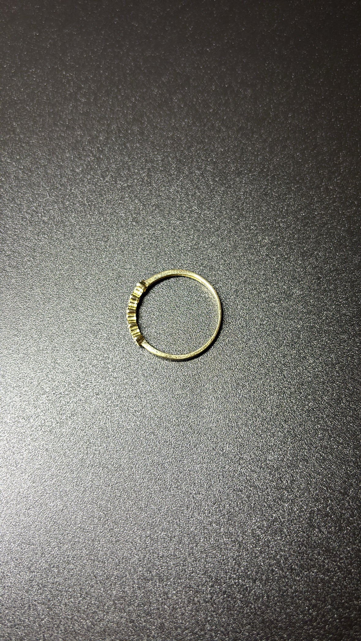 Anillo de mujer en oro 10K